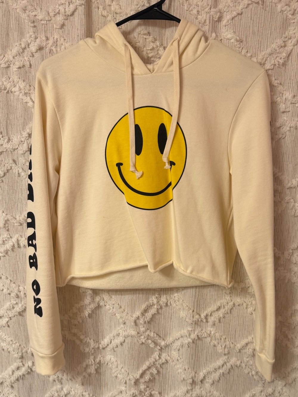 Urban Outfitters Smiley Face Cropped Hoodie in Cream & Yellow